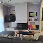 Grande A 2 Passi Dal Mare Con Comfort Apartment