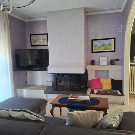 Grande A 2 Passi Dal Mare Con Comfort Apartamento