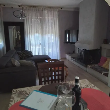 Grande A 2 Passi Dal Mare Con Comfort